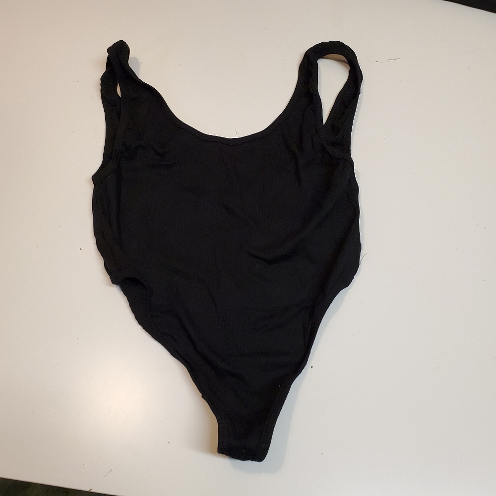 Classic Ribbed Black Bodysuit - No Snaps